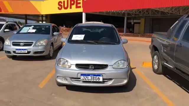 CORSA SEDAN SUPER MILENIUM 1.0 MPFI 16V