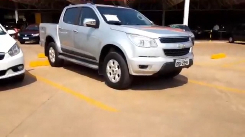 S10 PICK-UP 2.5 4X2 CD TB MAX HST DIES