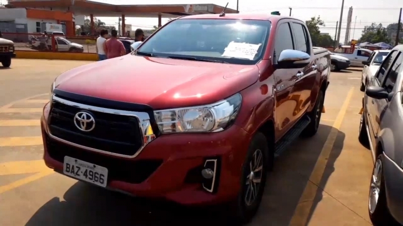 HILUX CD SR 4X4 2.8 TDI DIESEL AUT.