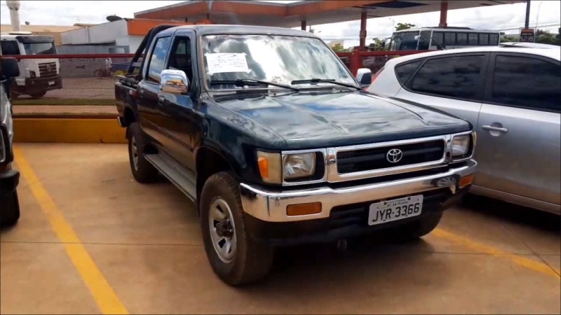 HILUX CD SR5 4X4 2.8 DIESEL