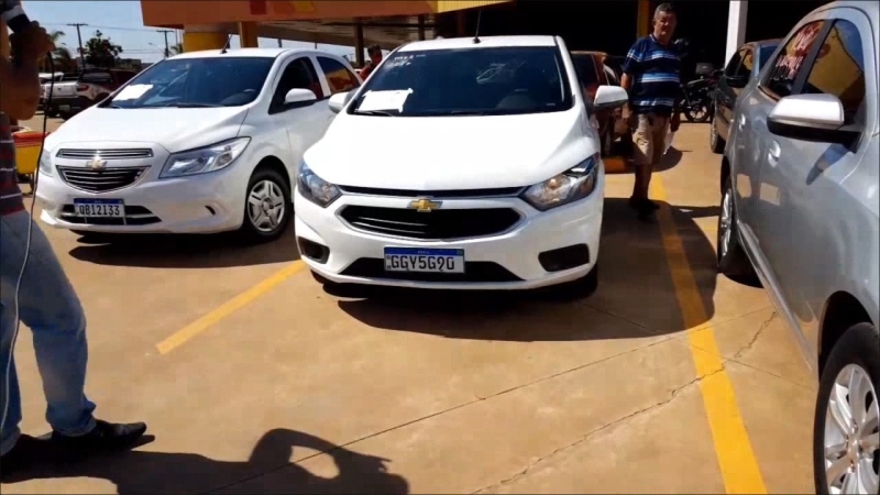 ONIX HATCH LT 1.0 8V FLEXPOWER 5P MEC.