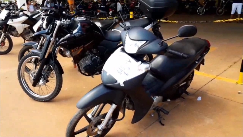 BIZ 125 EX/125 EX FLEX