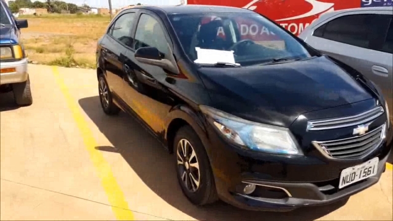 ONIX HATCH LT 1.4 8V FLEXPOWER 5P MEC.