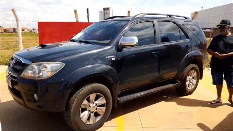 HILUX SW4 SR D4-D 4X4 3.0 TDI DIES. AUT