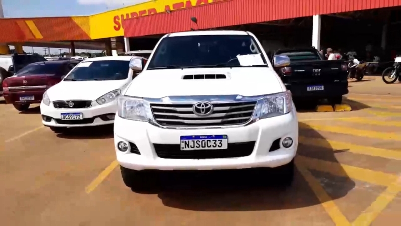 HILUX CD SRV 4X2 3.0 8V 90CV DIESEL