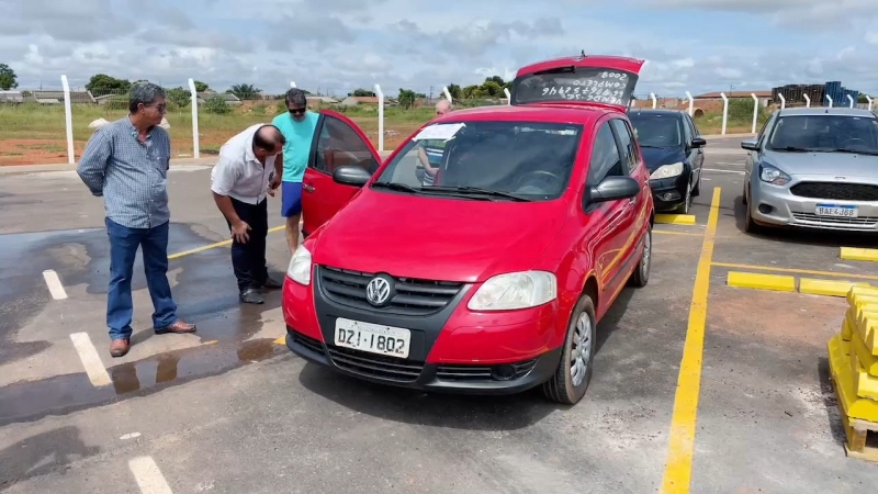 FOX CITY 1.0 MI/1.0MI TOTAL FLEX 8V 5P